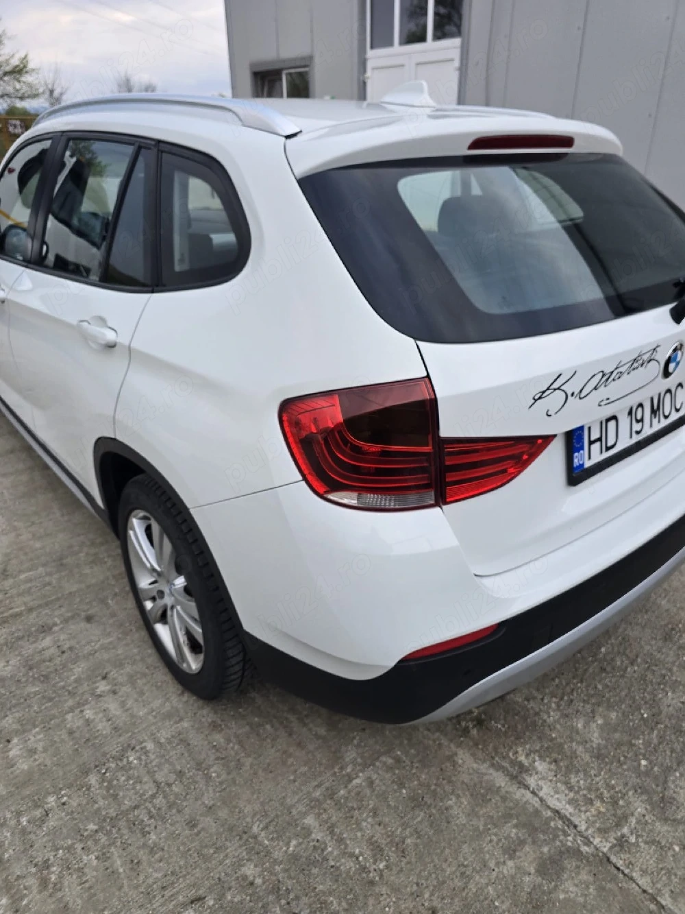    BMW X1 xDrive20d | Primul Proprietar RO | Nefumător | Stare 10 10 | Distribuție Nouă   