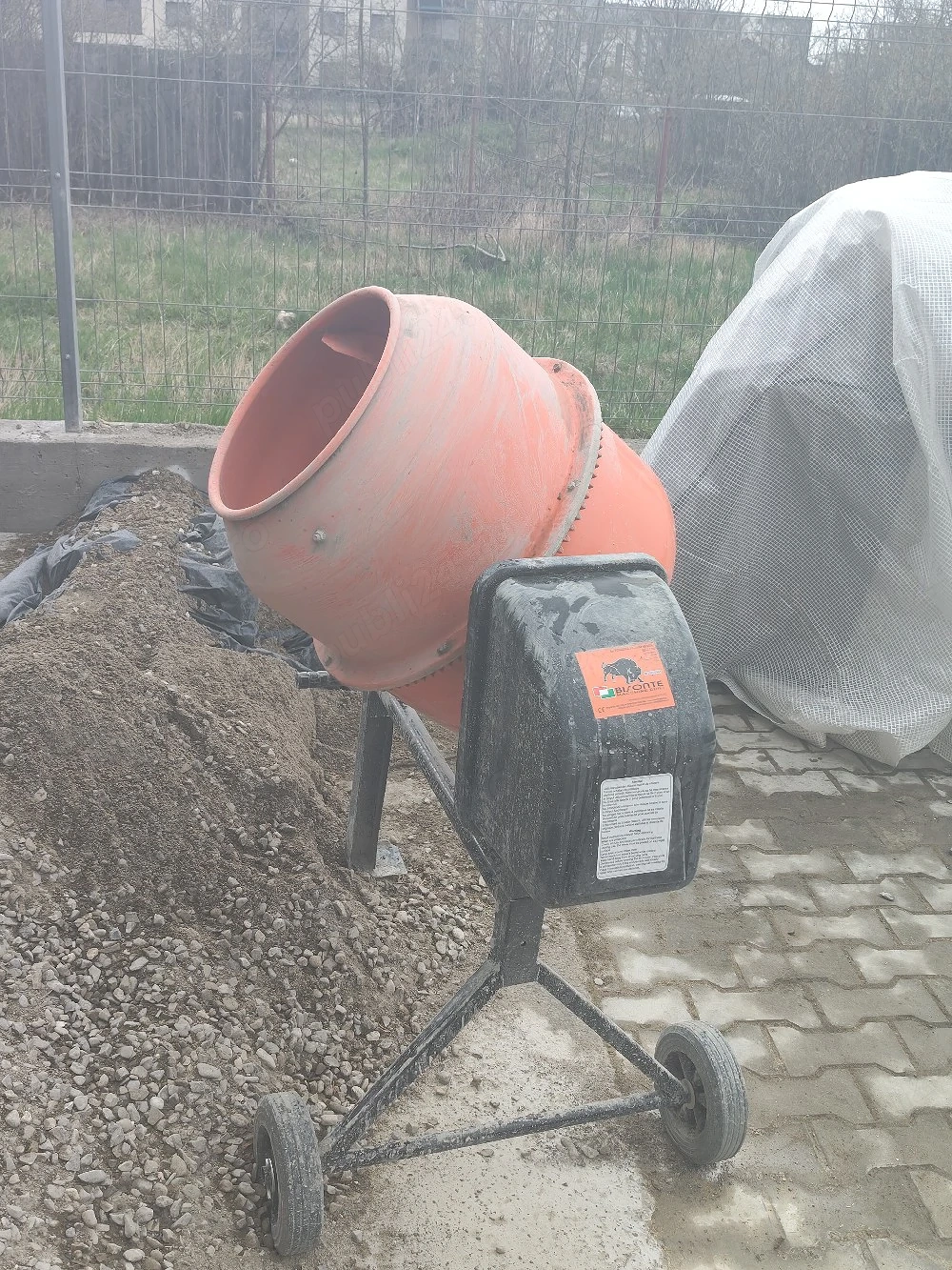 Betoniera 120 l de vanzare