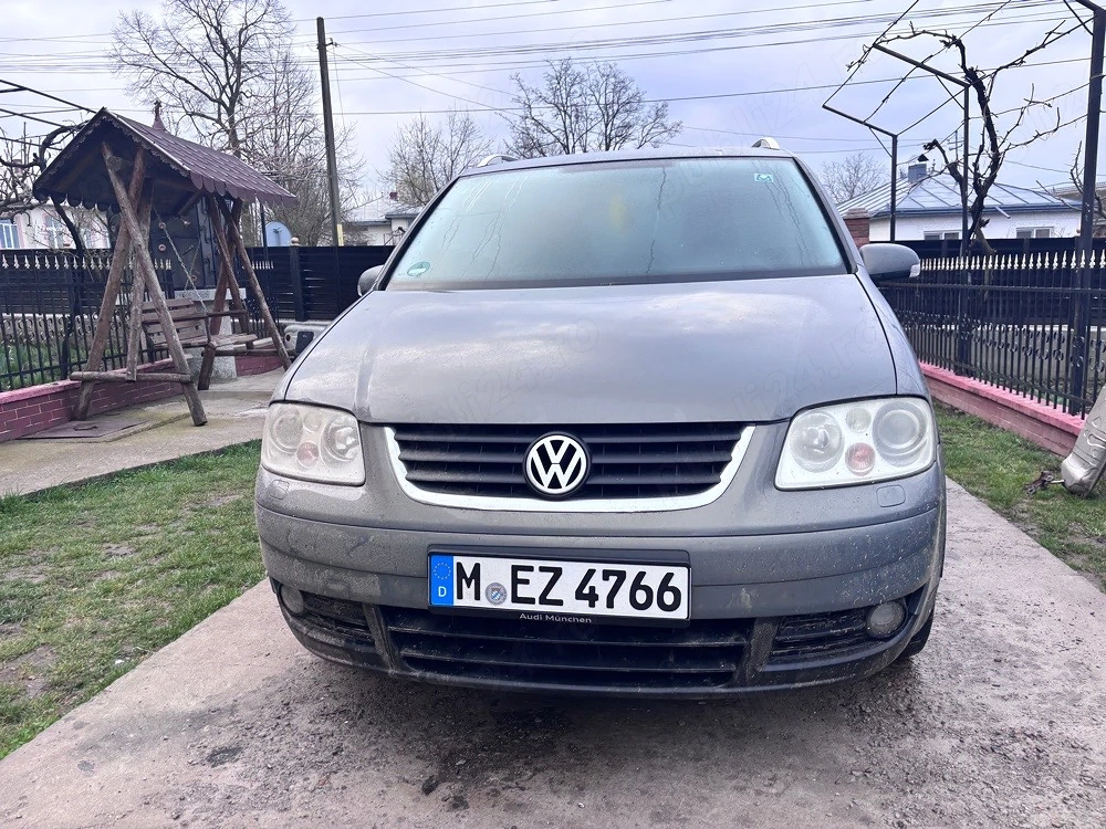 dezembrez touran 1.6 fsi blp cutie automats si 1.9 tdi