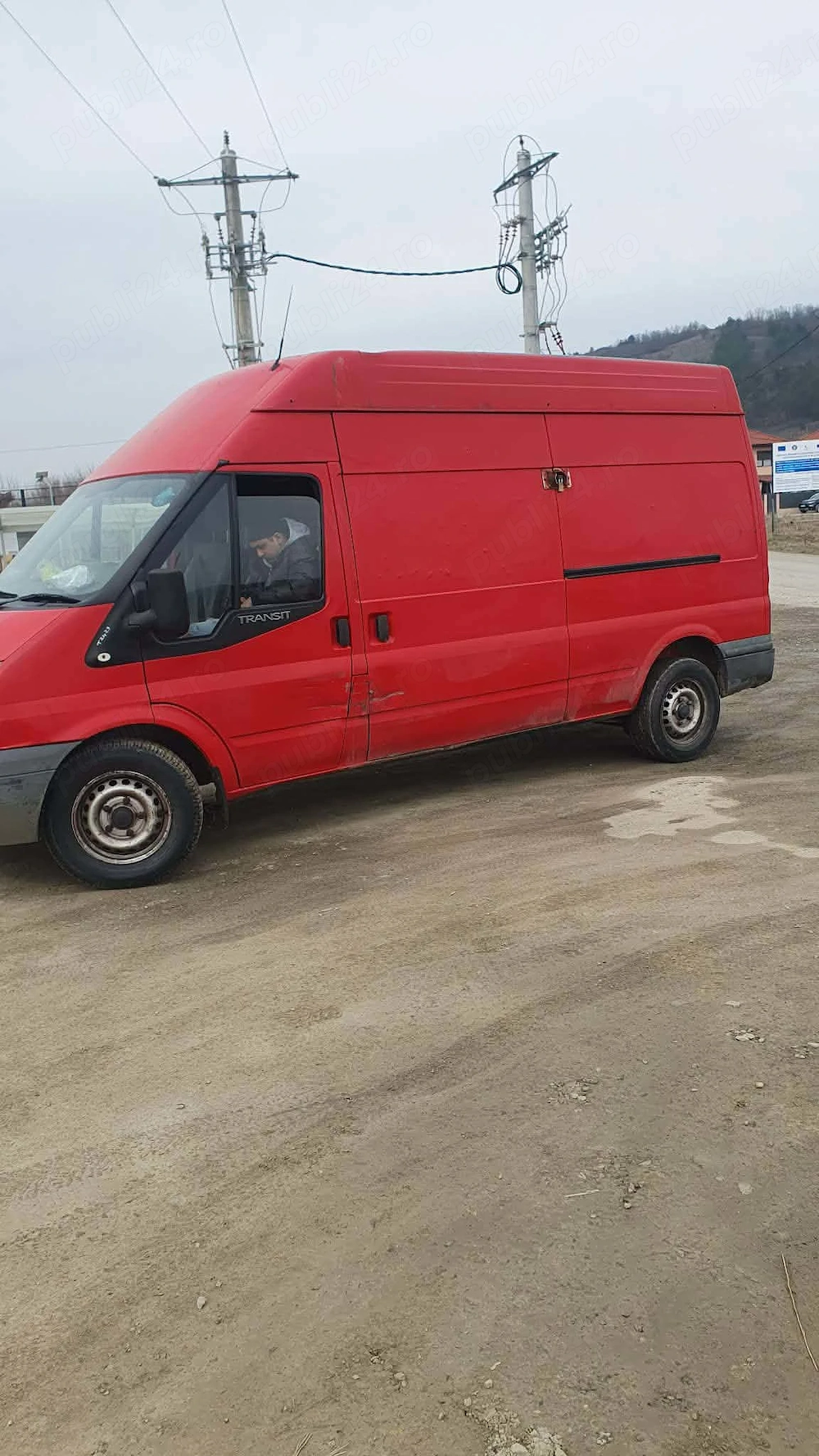 Vând Ford tranzit în stare bună 