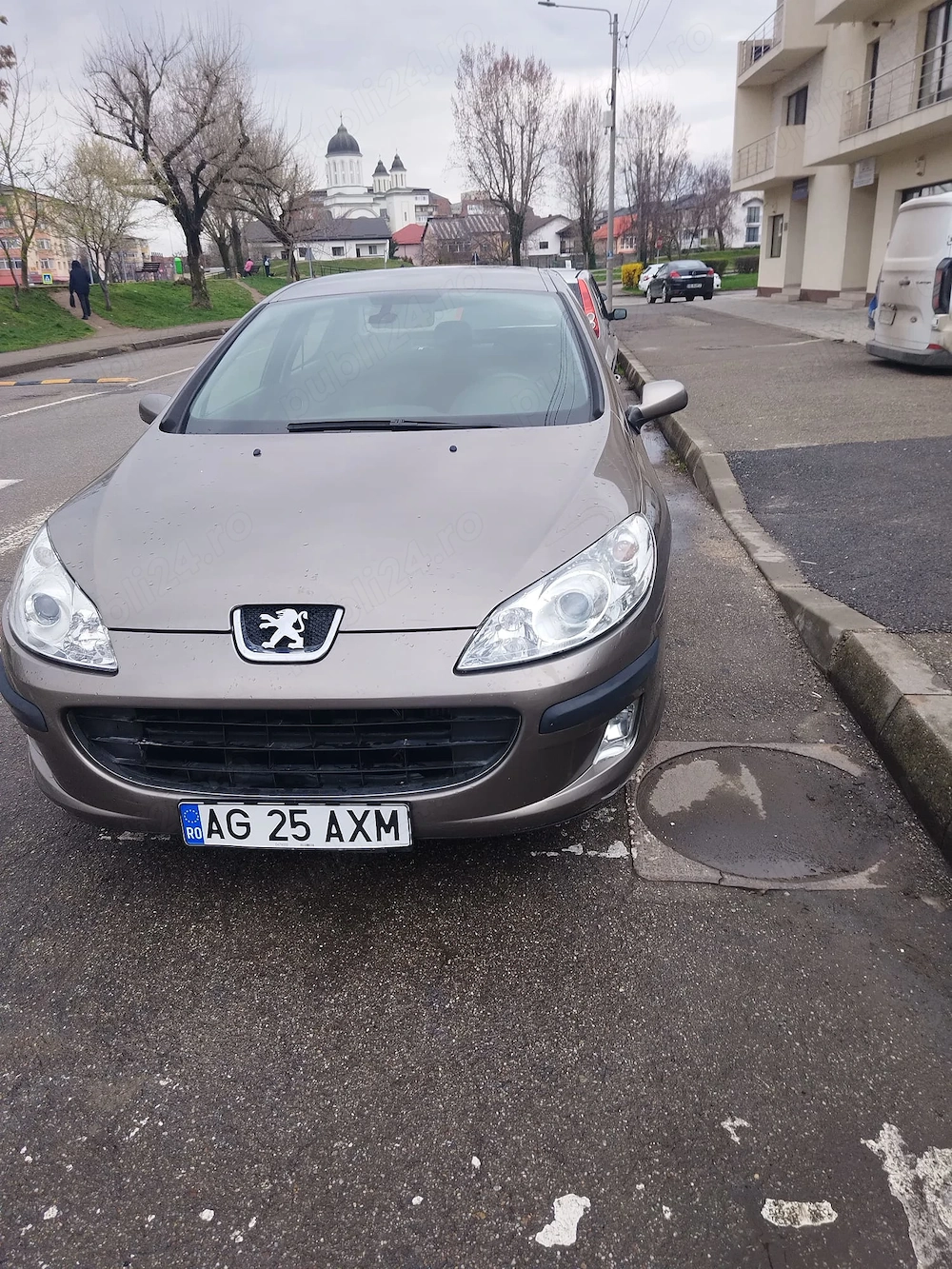 Vând sau schimb cu ceva automat 