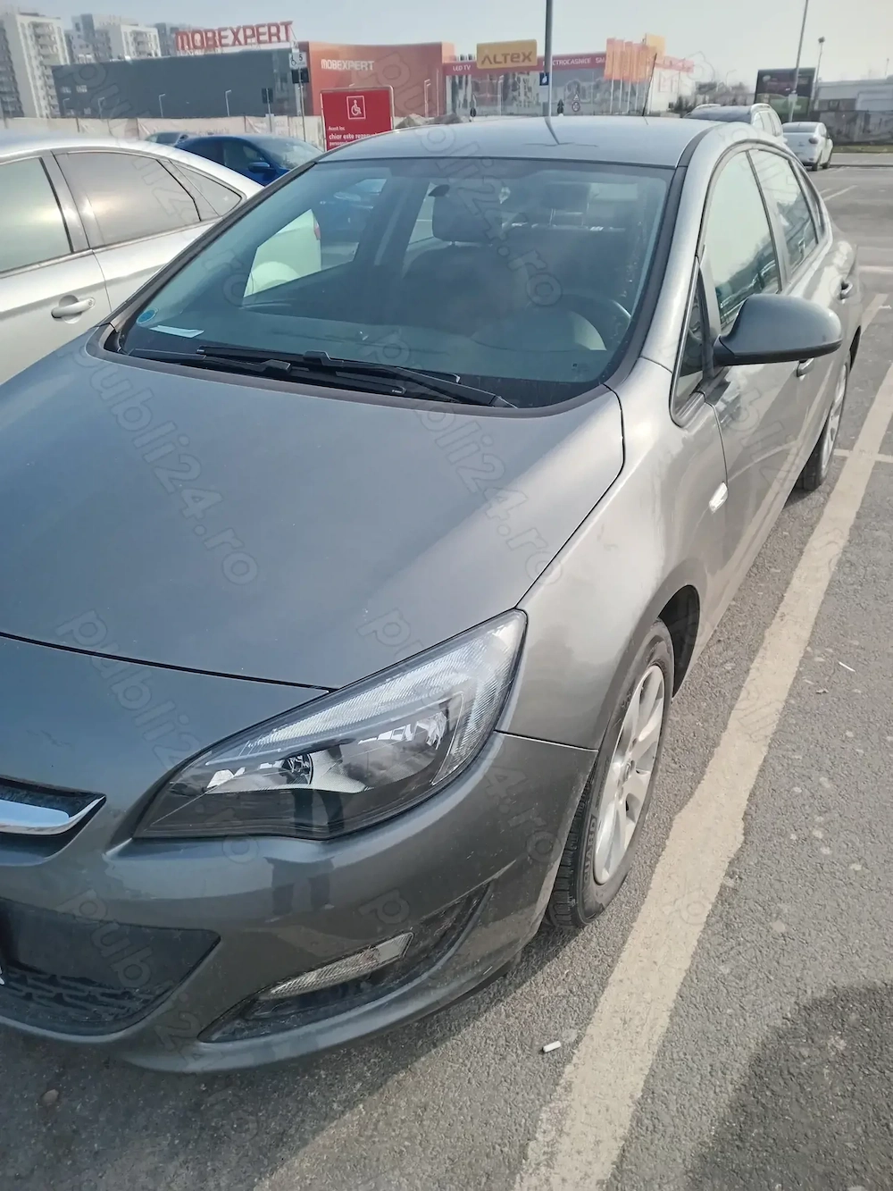 Opel astra j