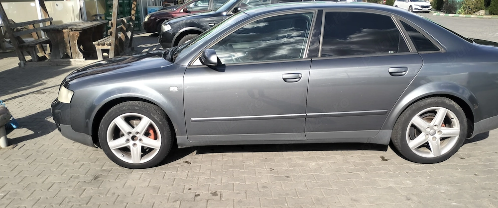  Vând Audi A4, B6