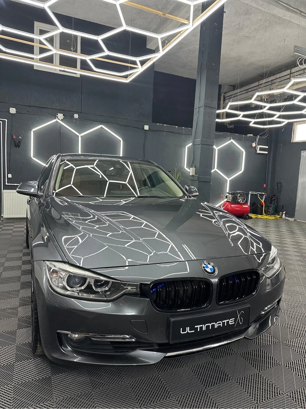 BMW 320i Luxury EfficientDynamics   2015   TVA deductibil   Rate