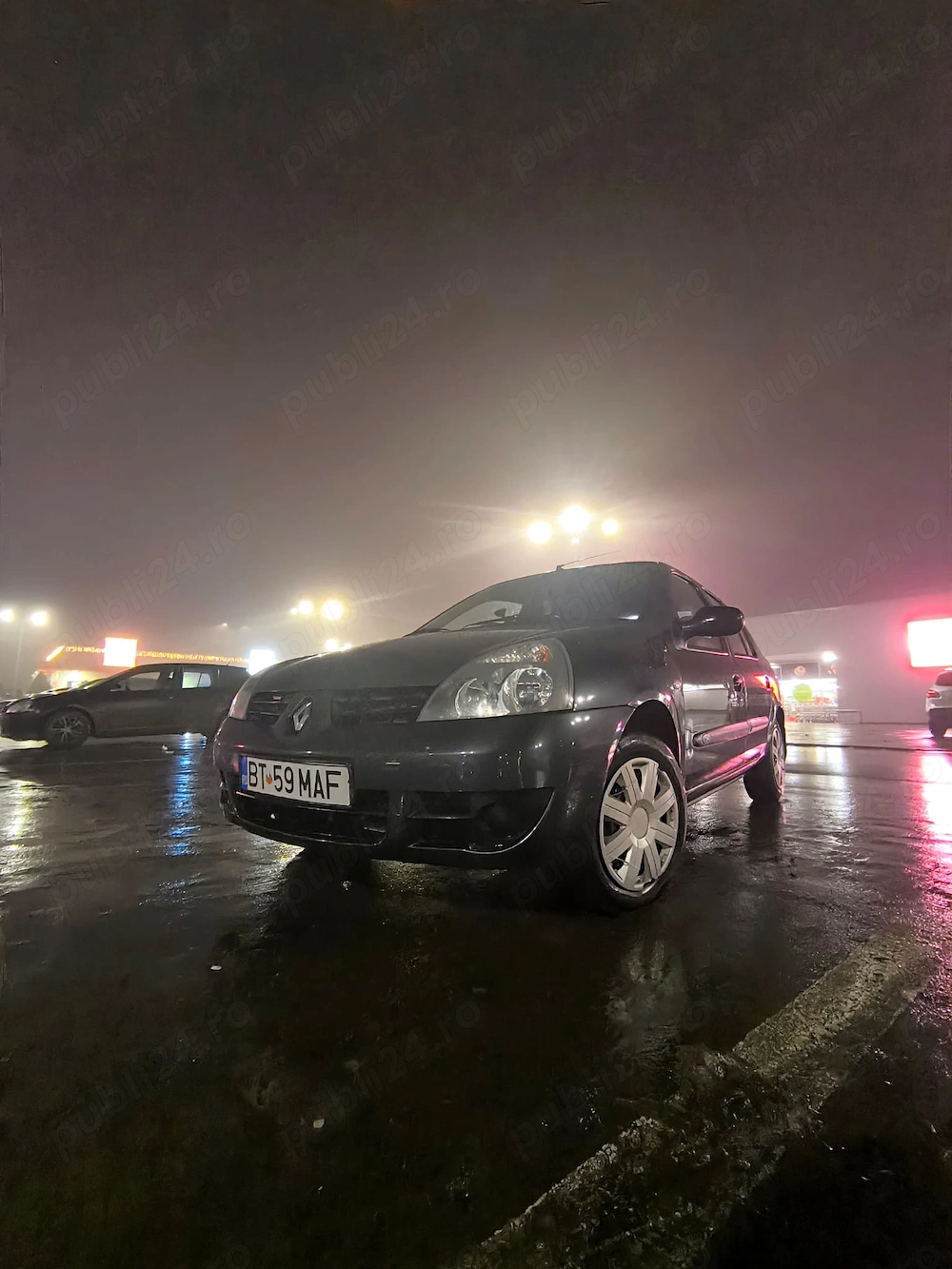 Renault Symbol 32.000km, stare ca NOU