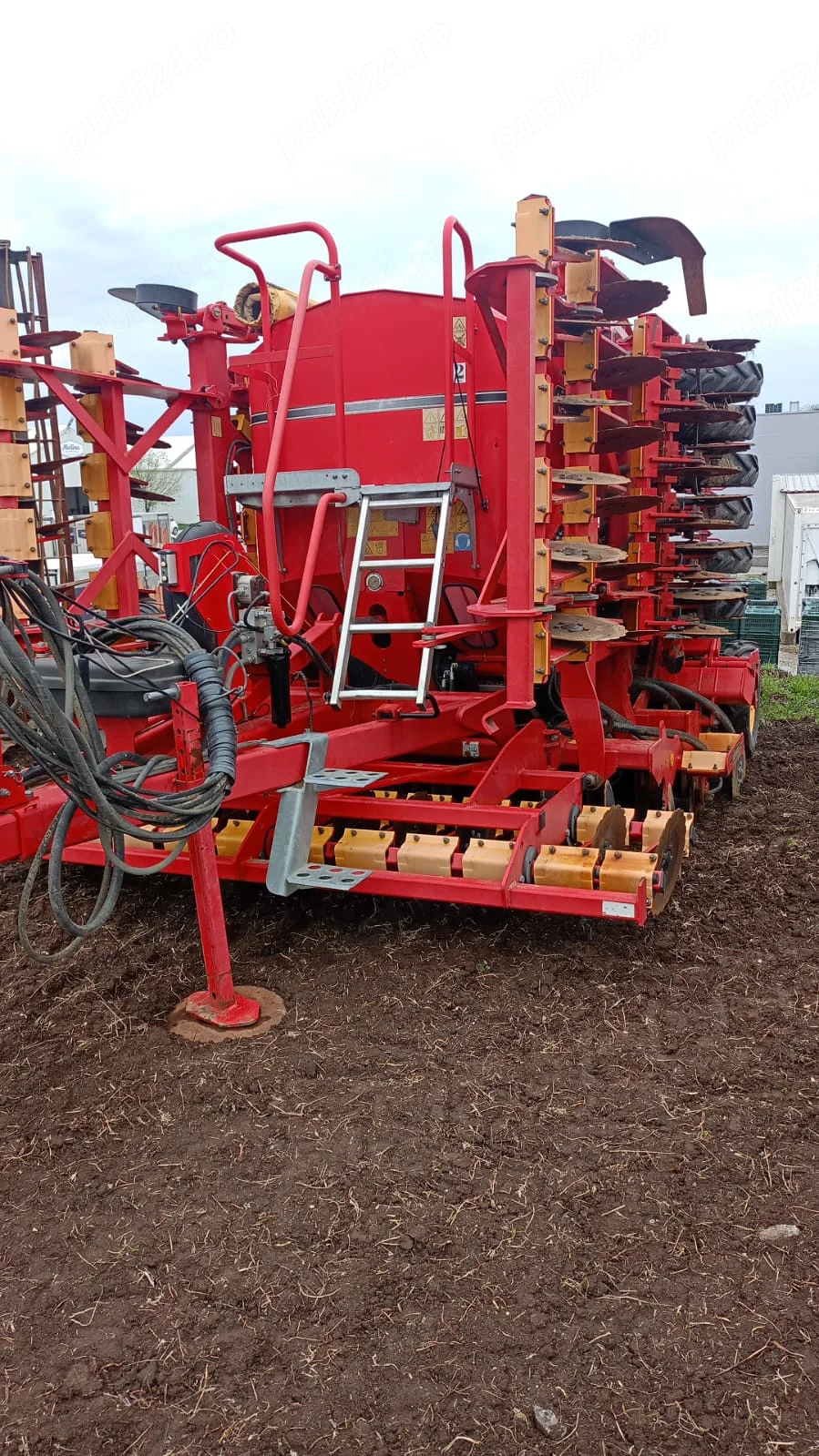 Semănătoarea Väderstad Rapid RDA 600S din anul 2014