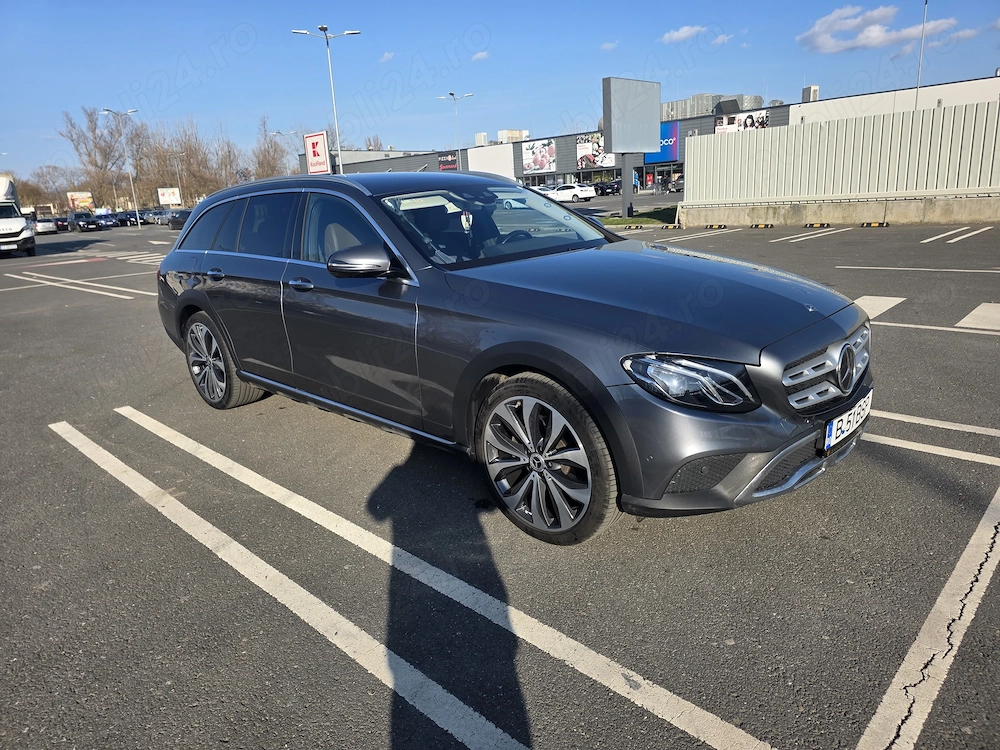 Mercedes-Benz E-Class All-Terrain 