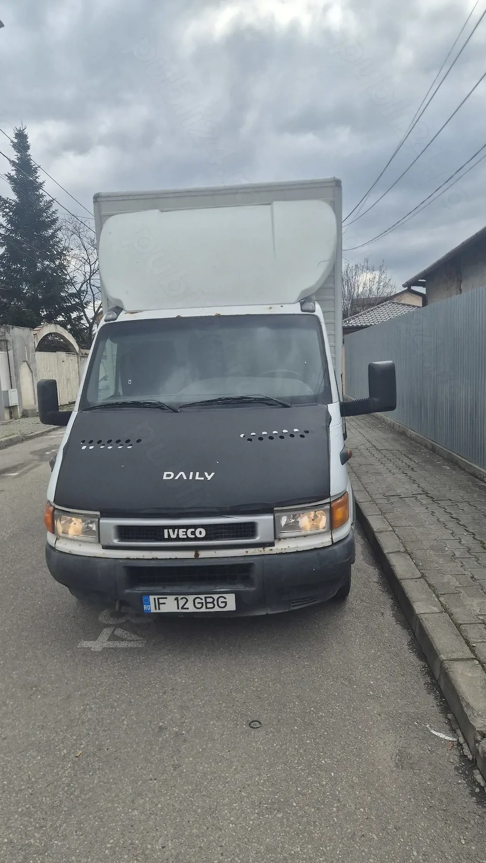 Iveco daily 35C11 cu lift hidraulic 