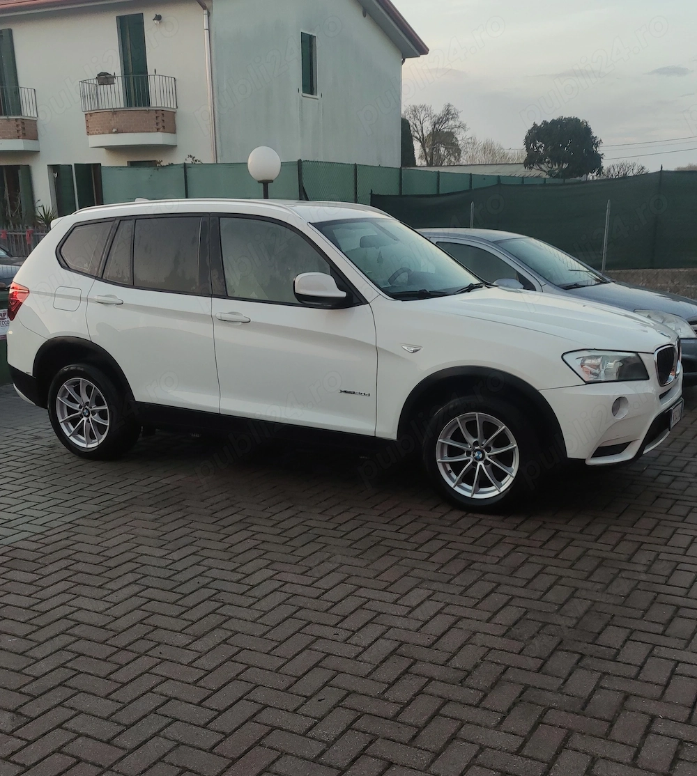 Vând BMW X3(F25)