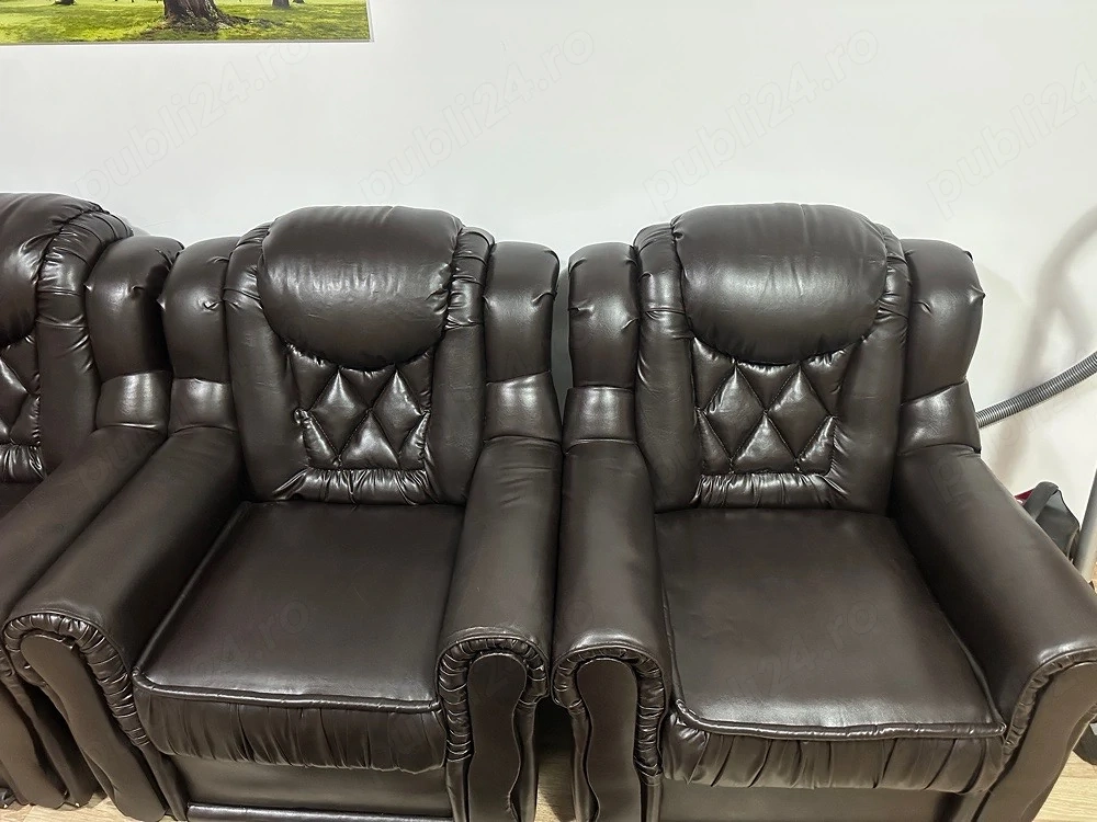 set canapea extensibila si 2 fotolii