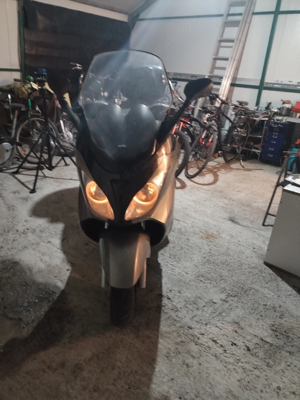 Scuter Aprilia Atlantic 200cmc acte ro