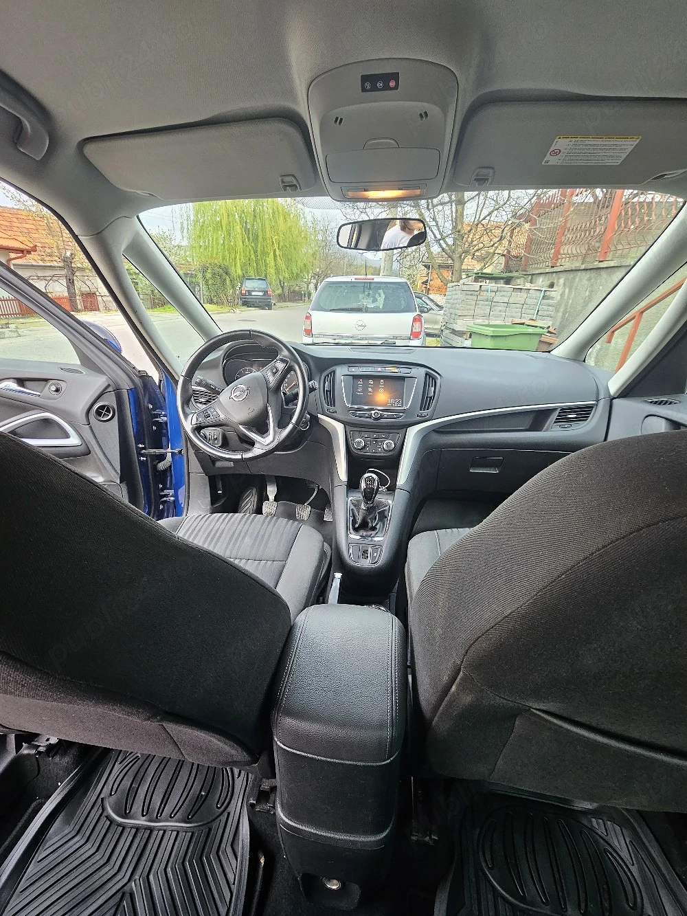 Vând Opel Zafira Tourer 1.6 benzina+gnc