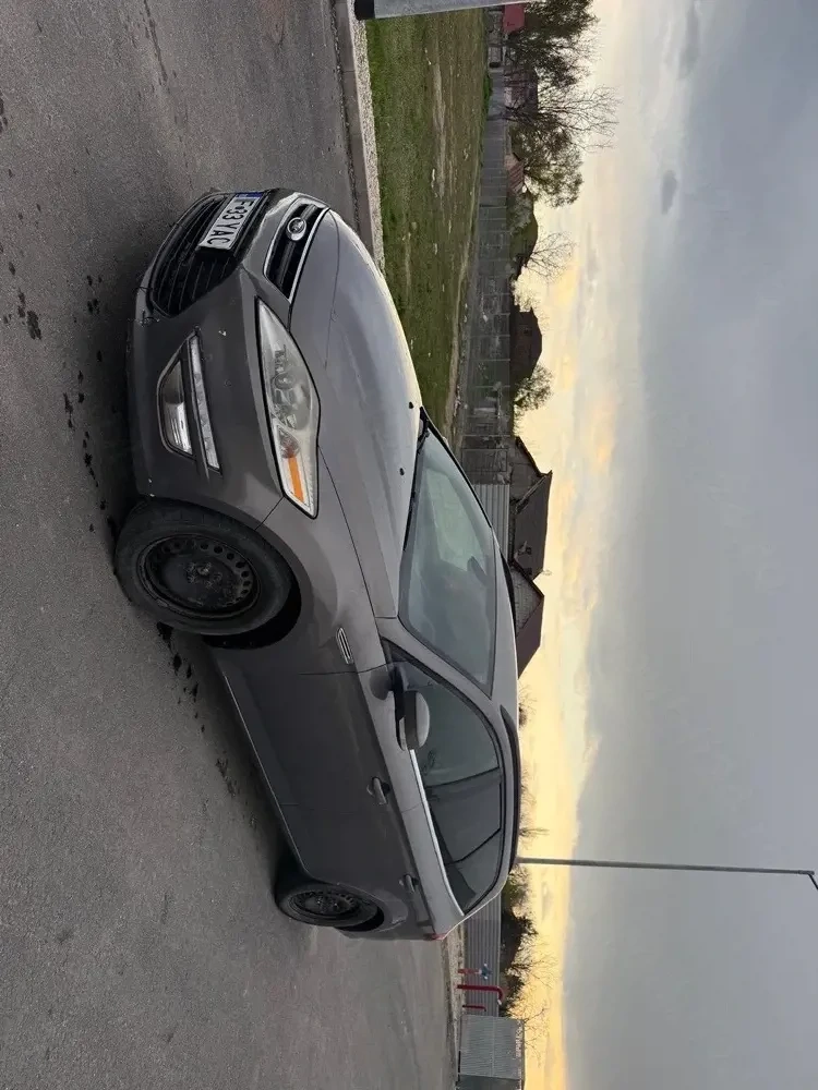 Vând Ford Mondeo 1.6 Diesel, cutie manuală 6 trepte  An fabricație: 2012 Motor: 1.6 diesel Cutie de 