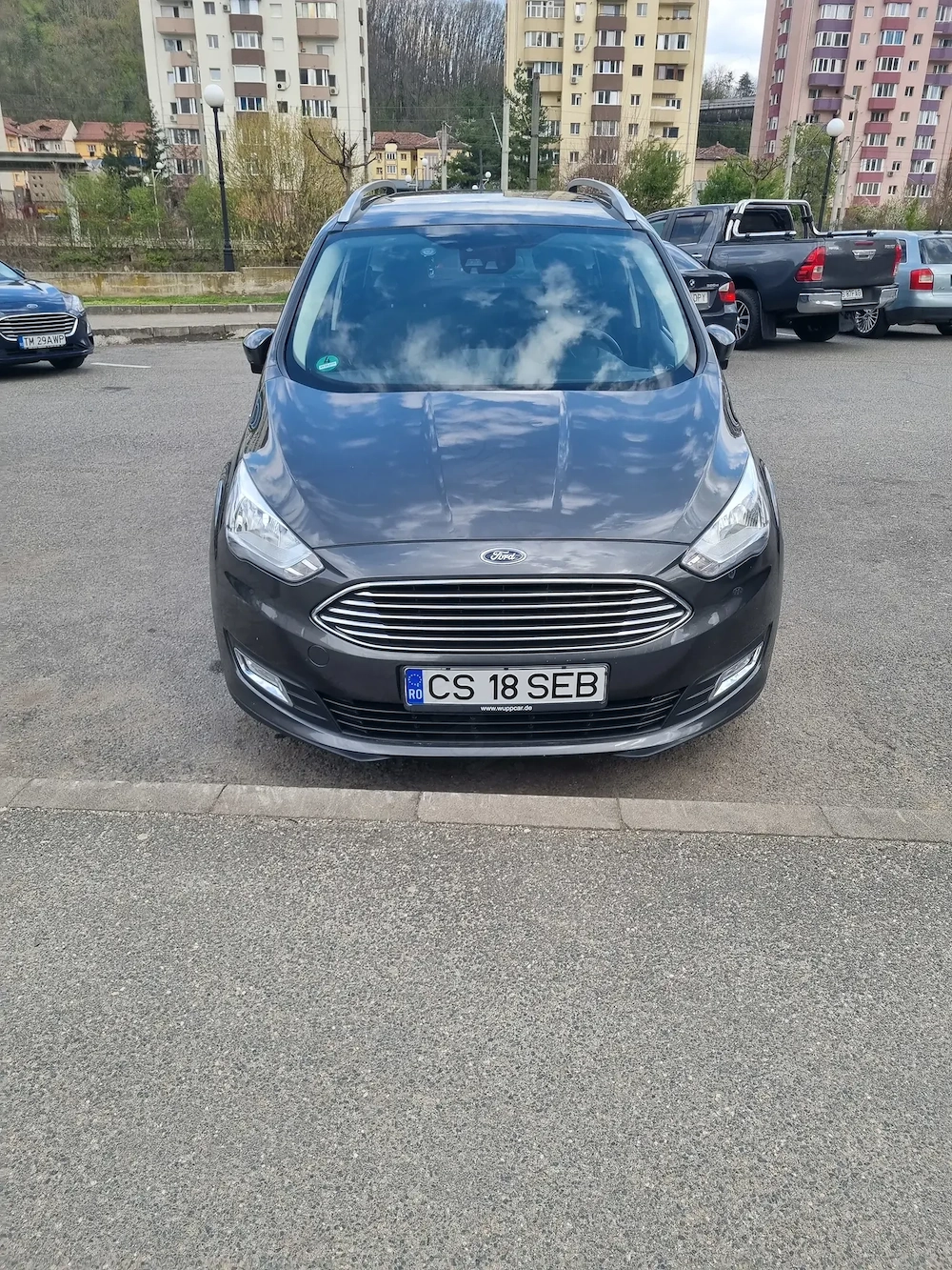 De vînzare Ford Grand C max 1.0 l