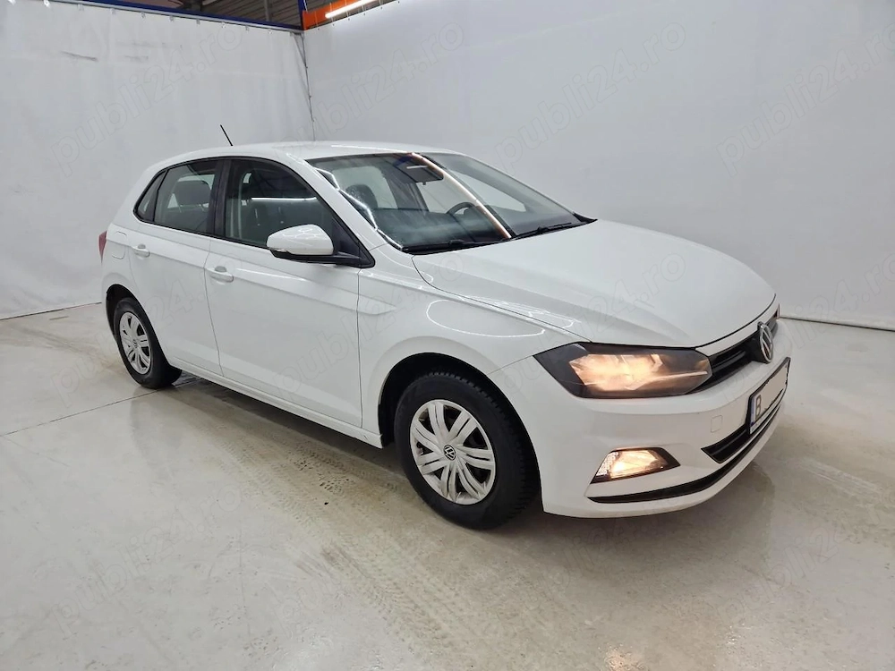 Volkswagen Polo 2021 1.0 MPI 80CP TVA deductibil AC Front Assist