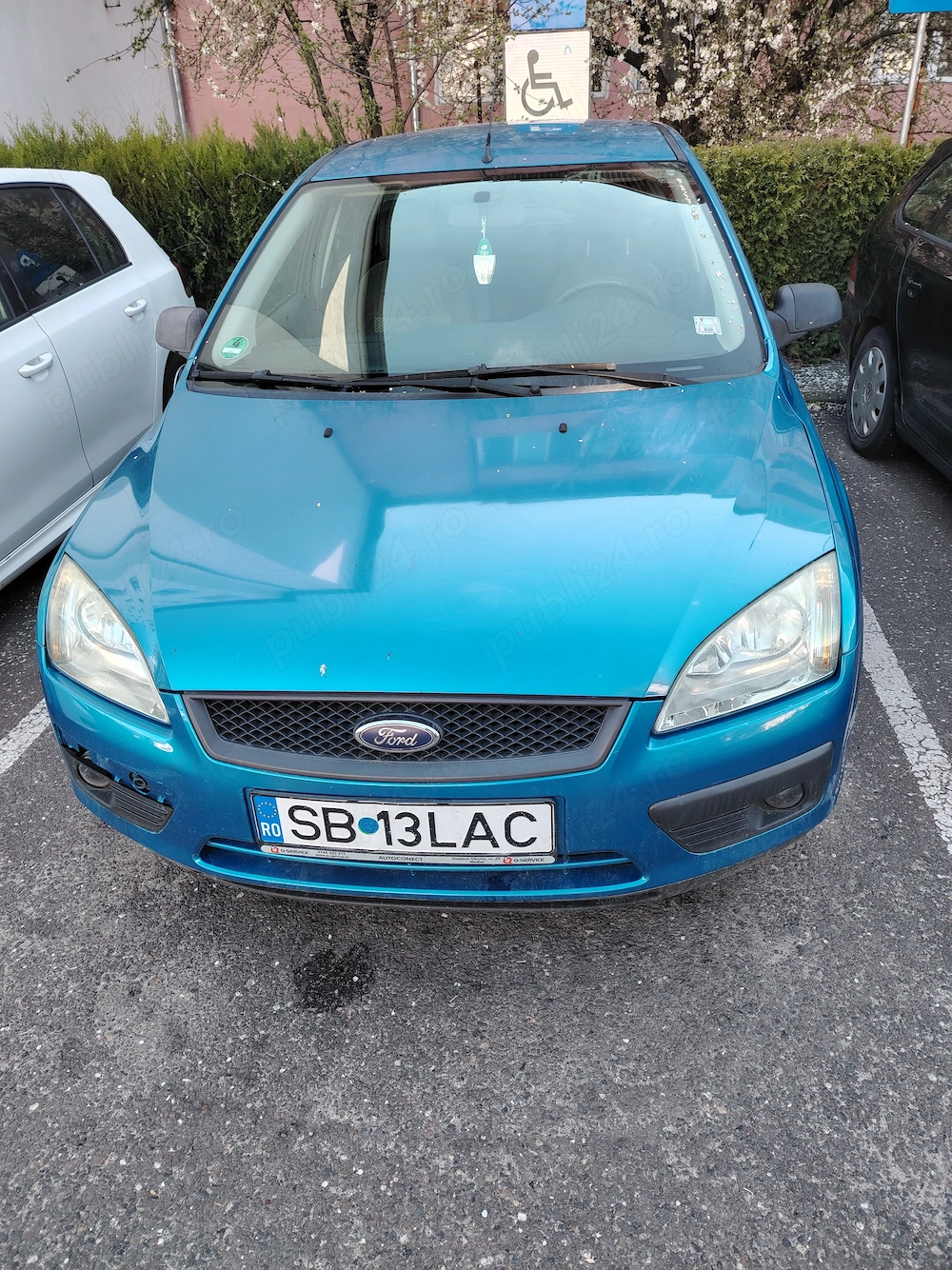 Ford focus 1,6 benzina an 2005 de vinzare