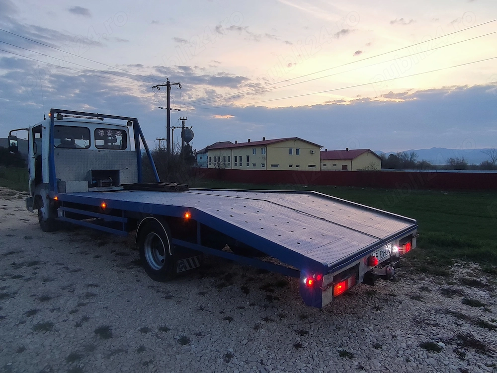 Nissan atleon 7,5t. Autoplatforma, platforma auto hidraulică Iveco Mercedes 
