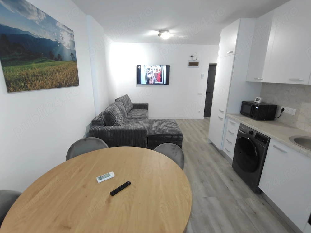 Inchiriez apartament cu 2 camere bloc nou cu lift parcare subterana