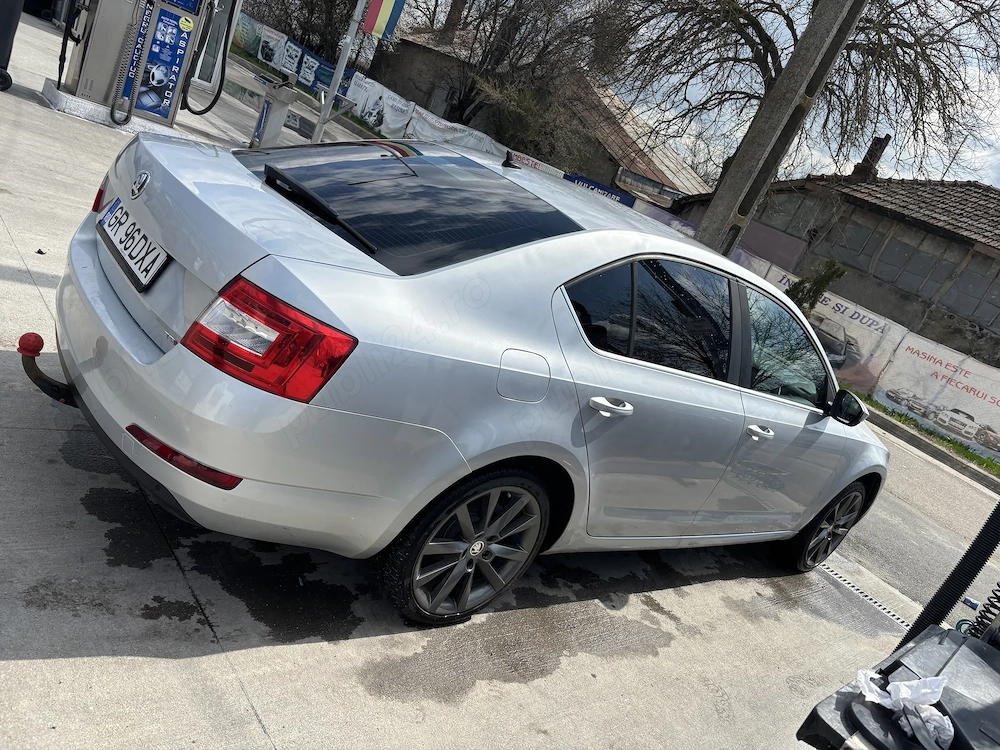 Vând Skoda Octavia 3
