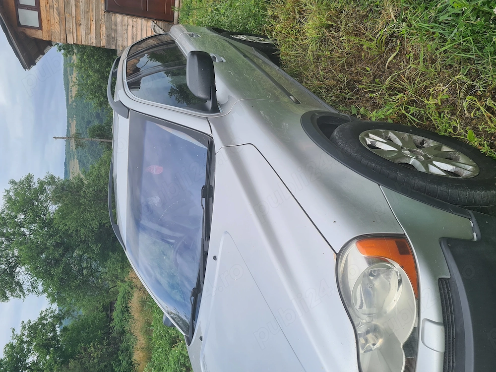 Mașină familială cu 7 locuri