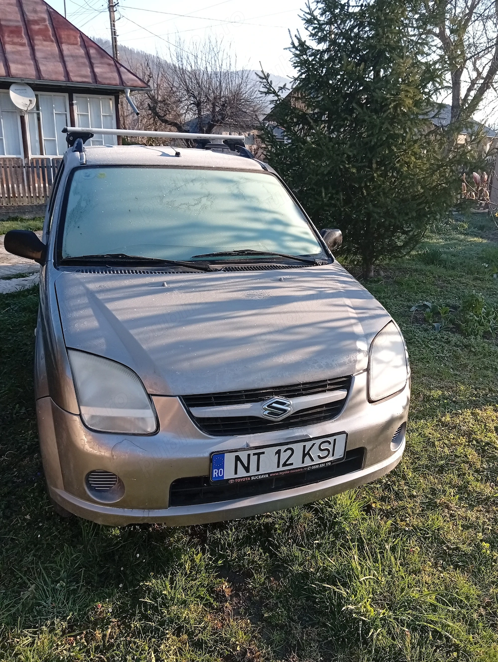 Vand mașină Suzuki