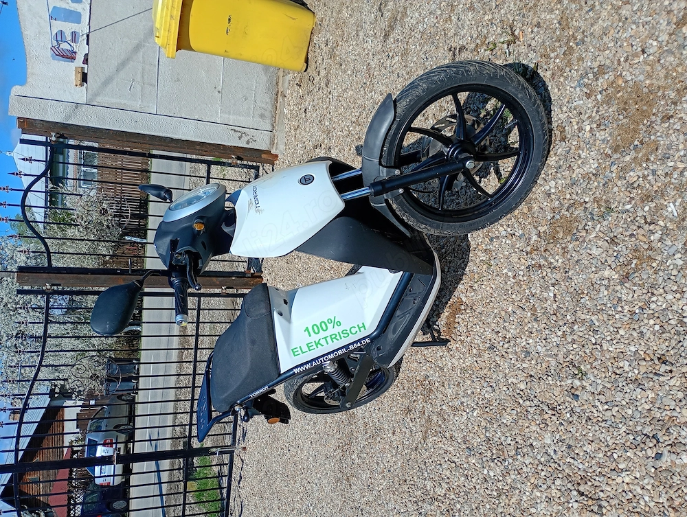 Scooter Torrot muvi Electric 