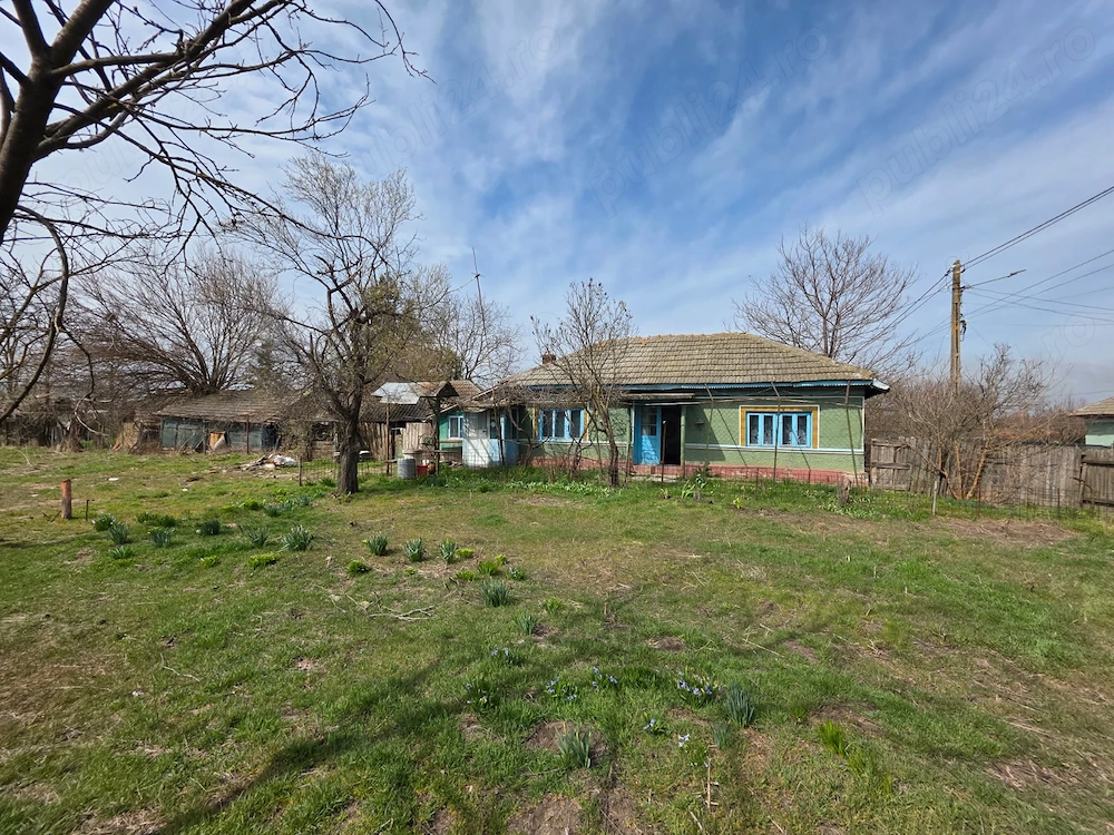 * Indisponibil * Inchiriez casa sat Gurbanesti, judet Calarasi Pret 800 Ron lunar