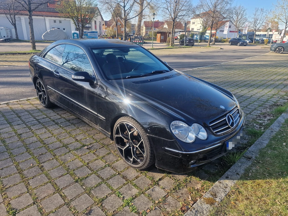Vând sau schimb Mercedes CLK 270cdi manual import Germania 