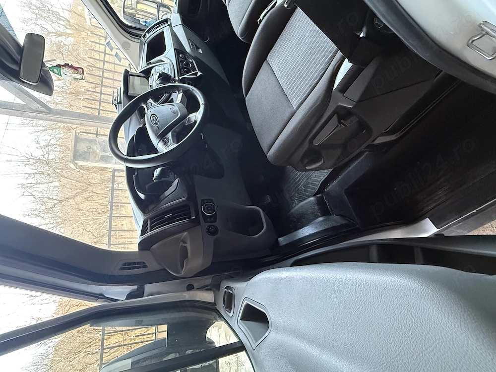 Vând Ford Transit 