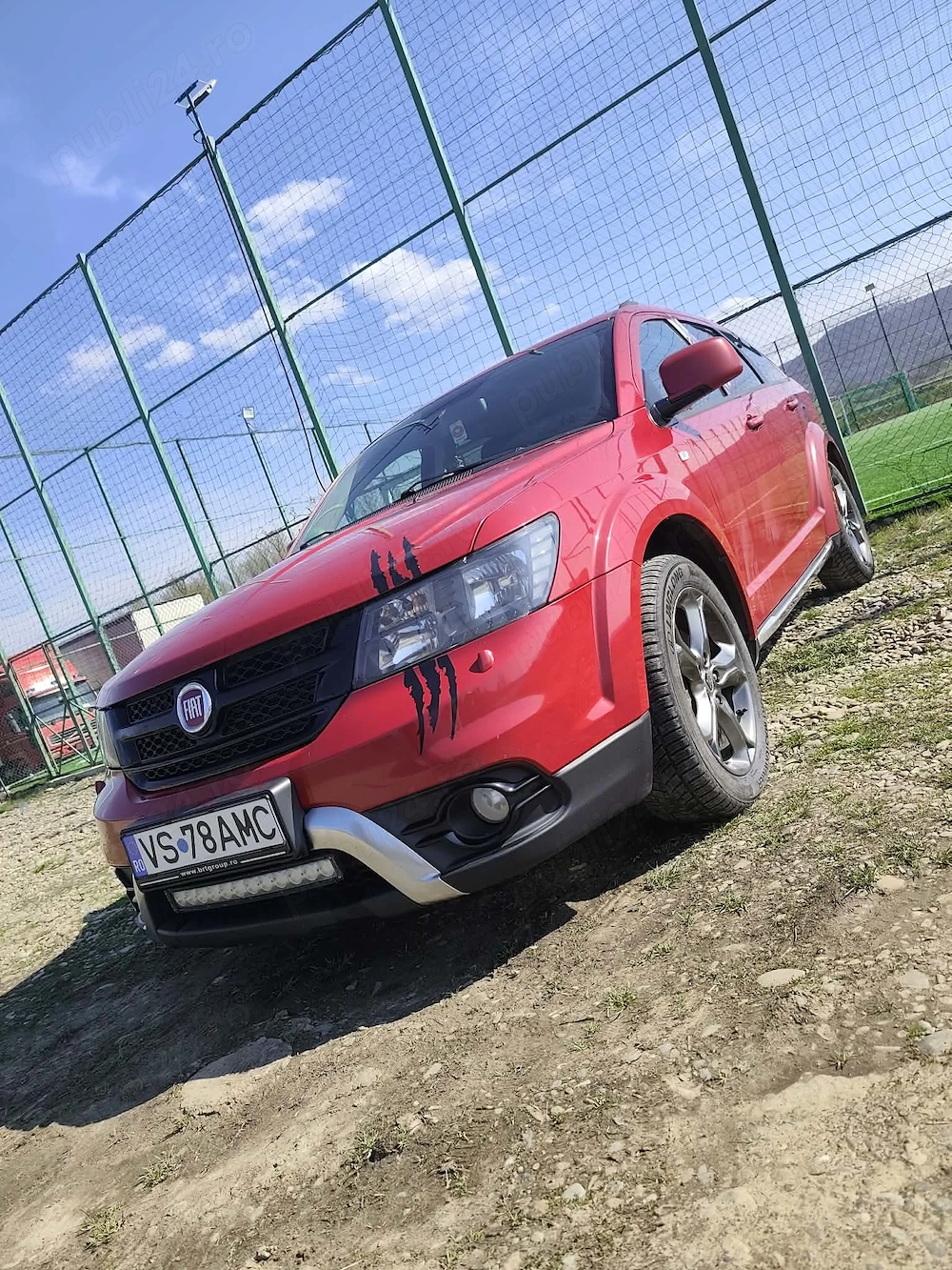 Vând Fiat Freemont Cross Country 