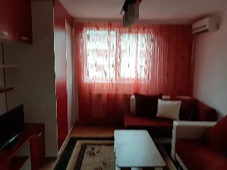 Proprietar închiriez garsonieră Aradului 