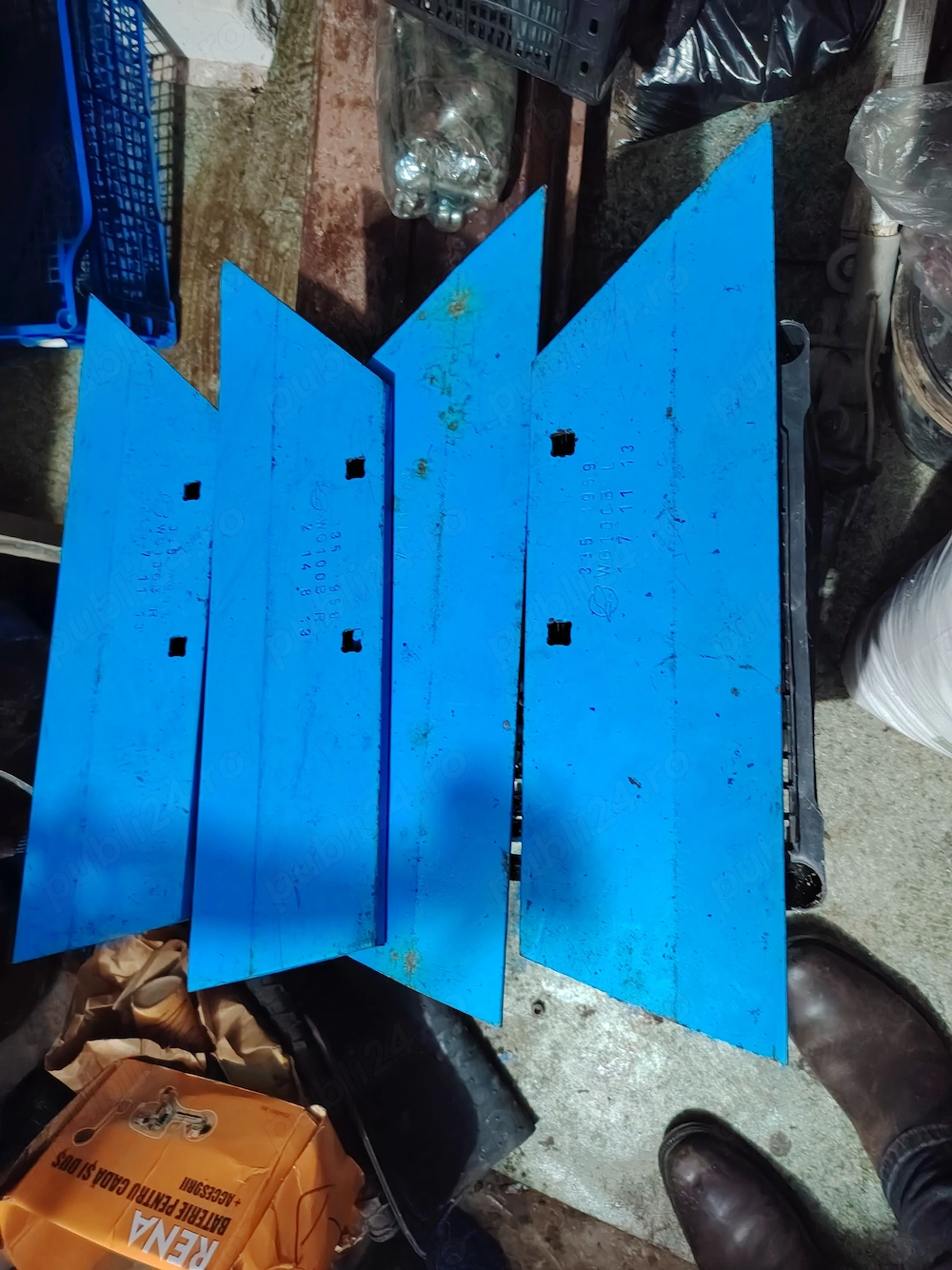 Cutite plug 2stinga, 2 dreapta