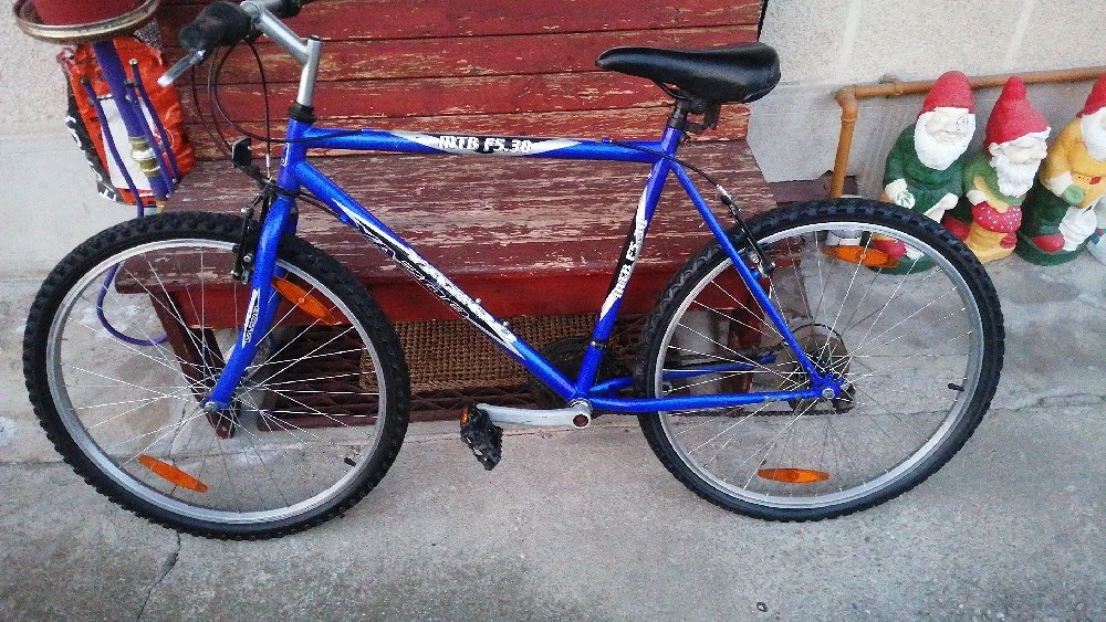 Vând bicicleta MTB F5. 30