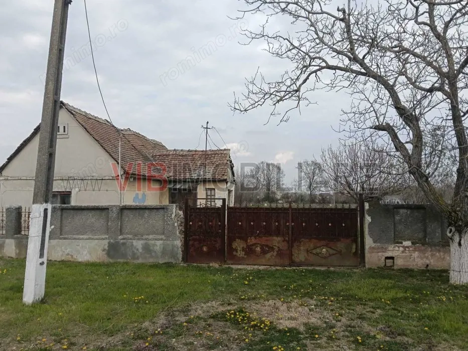 Teren intravilan investitie Padureni, 2 fronturi stradale