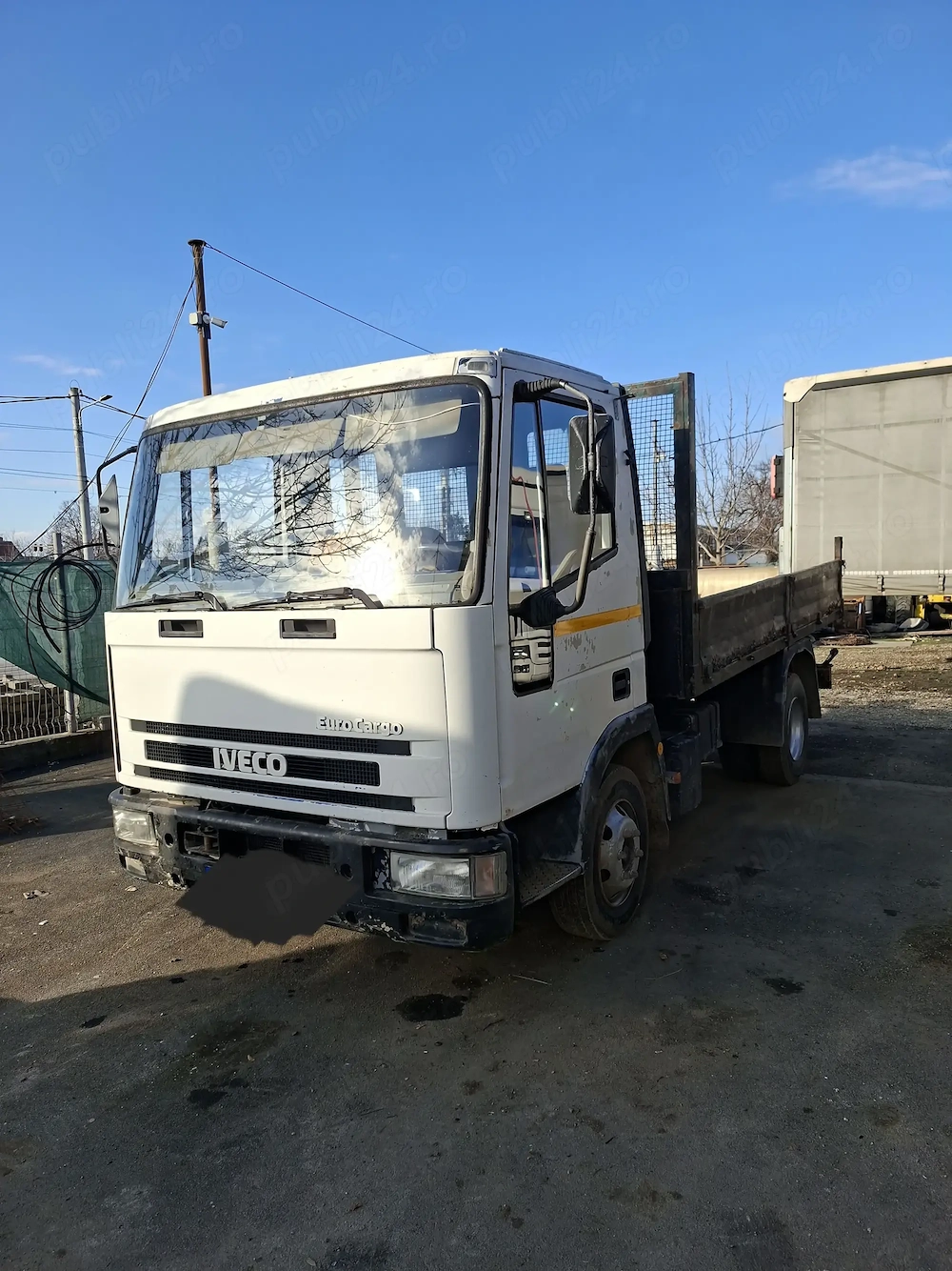 Vând schimb iveco eurocargo basculabil