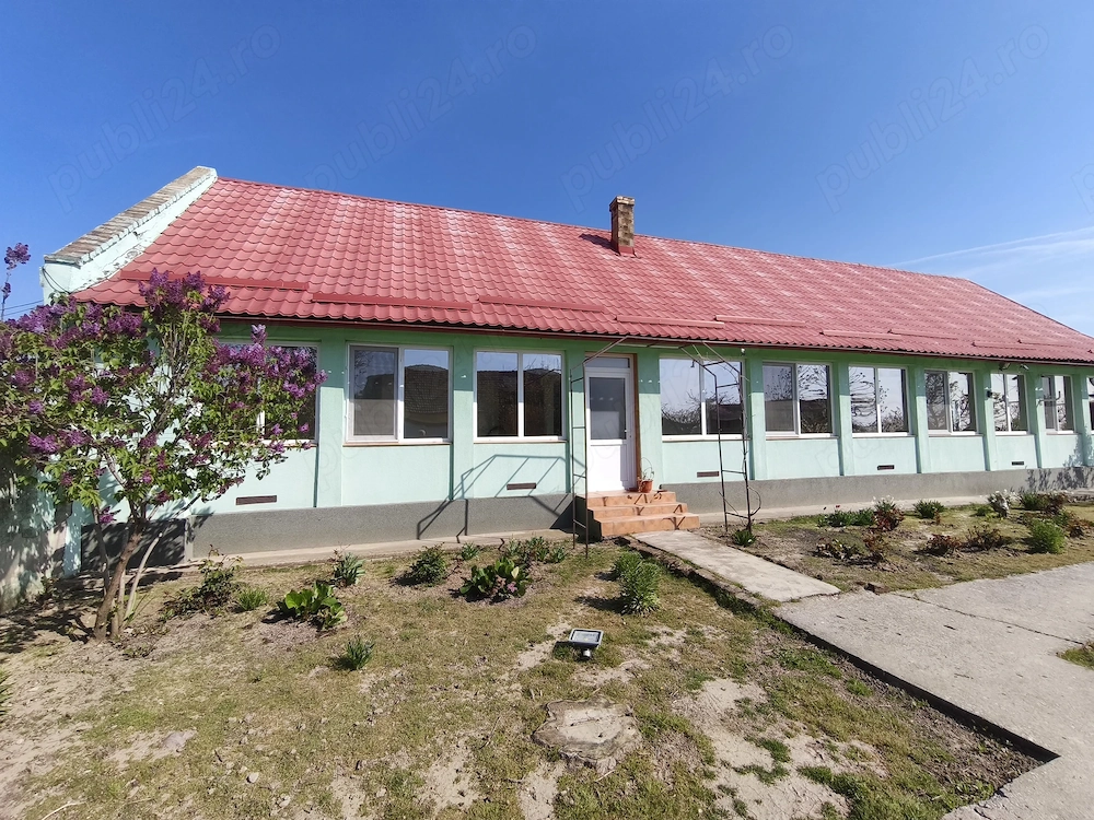 Vand casa individuala 3 camere si anexe Beregsau Mare direct de la proprietar