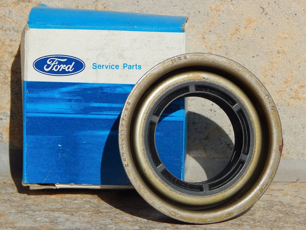 Simering punte spate SKF Ford Aerostar (made in USA)