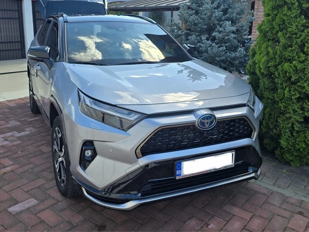 Toyota  Rav 4 Plugin in hibrid  ful extrase 2023