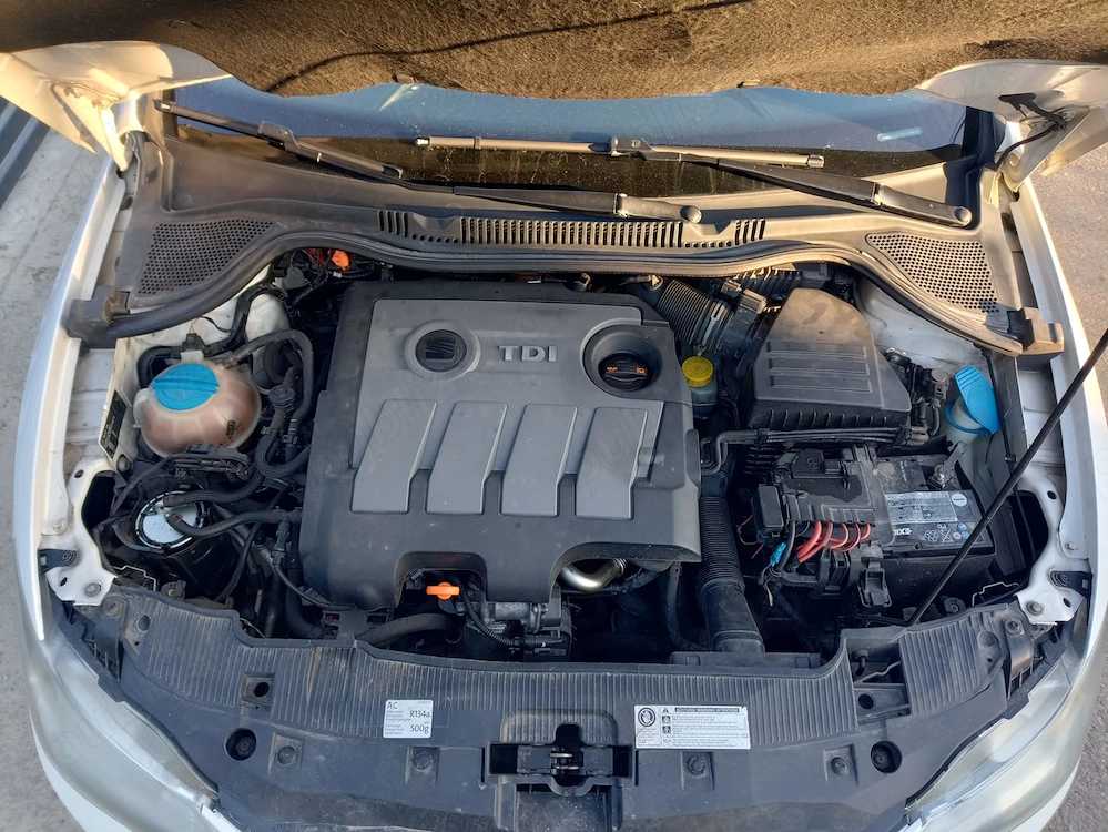 Vând Seat Ibiza 1.6 Diesel, 90 de cai, Euro 5