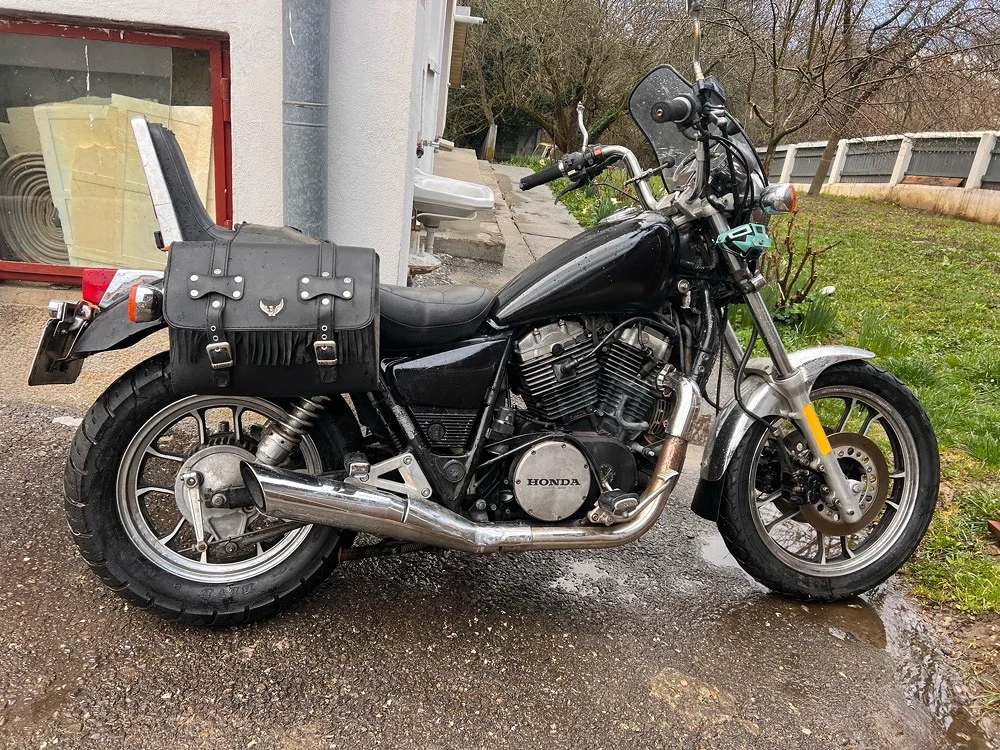 Honda VT Shadow 700