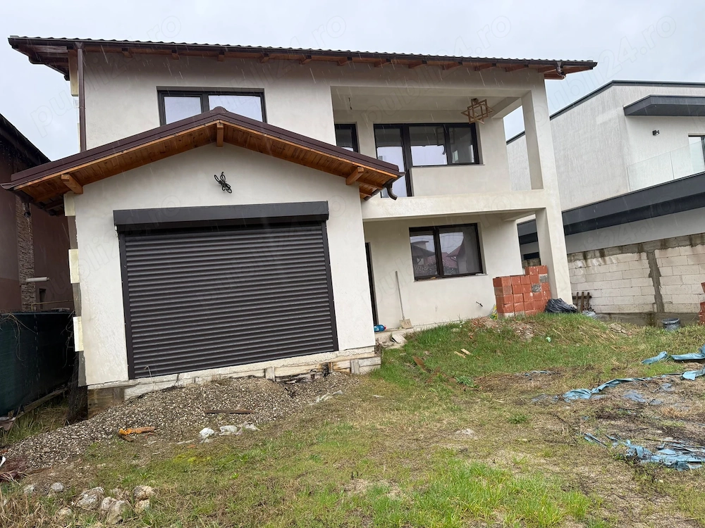 CASA (P+1) 153mp(270 utili) plus TEREN 670mp Bucov (Mica Roma)