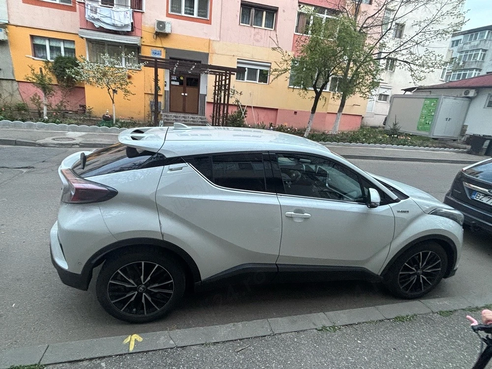 vand toyota Chr
