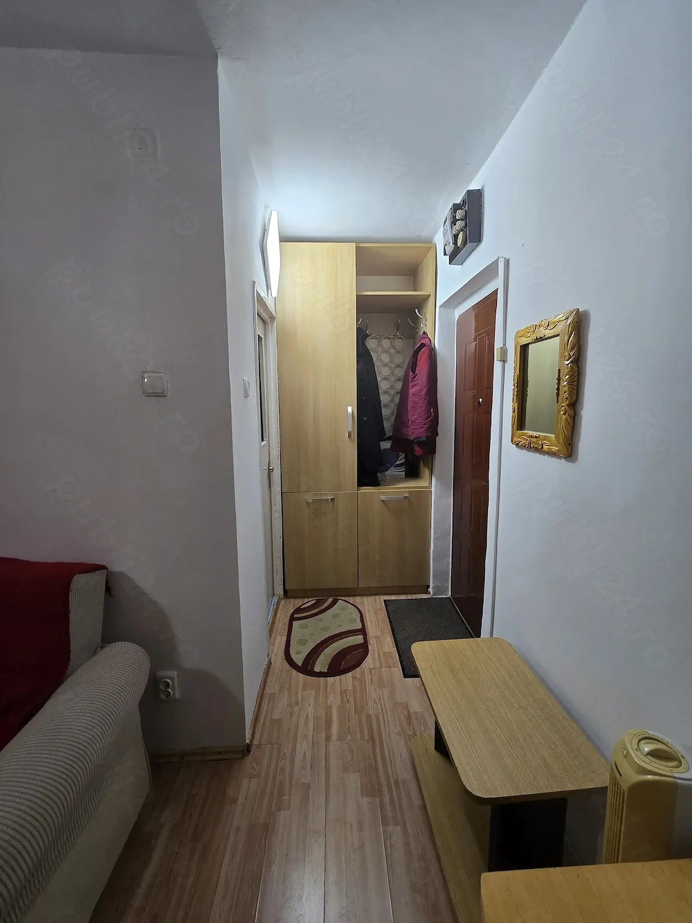 Vând garsonieră,Arad,mobilată și utilată, zonă Micălaca