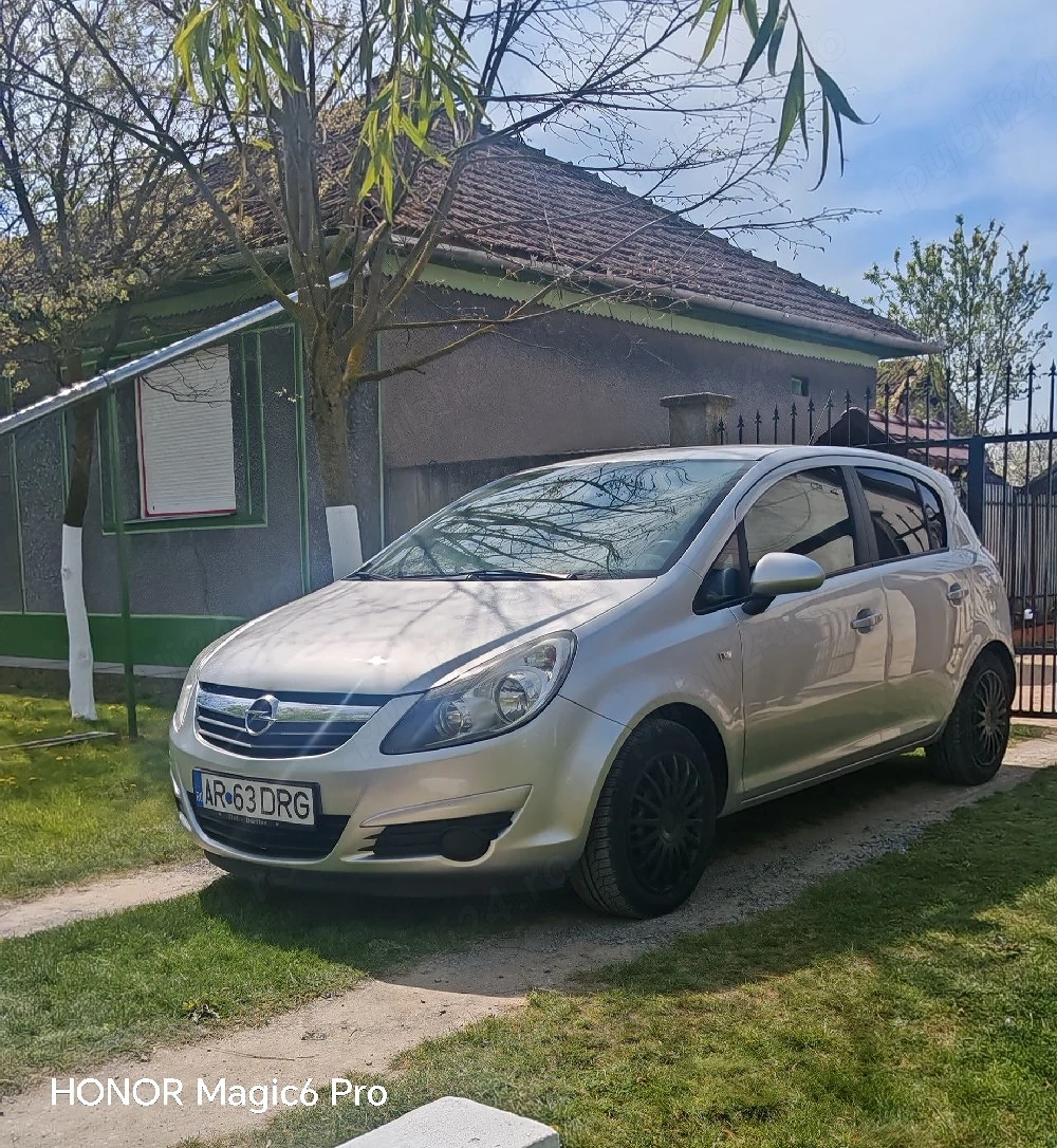 Opel Corsa 1.4 benzină 
