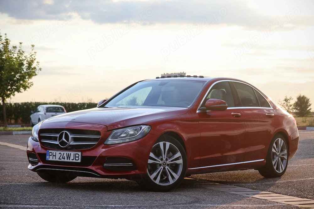 Mercedes-Benz C 300 9G-TRONIC Avantgarde