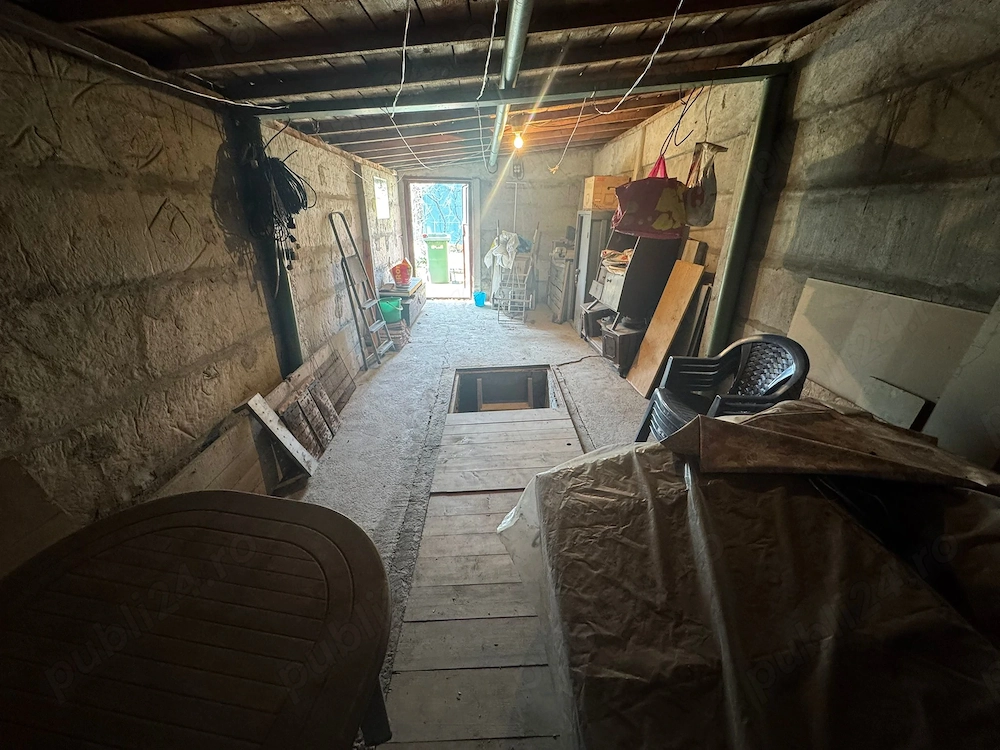 Închiriere garaj   spațiu depozitare   25 m 