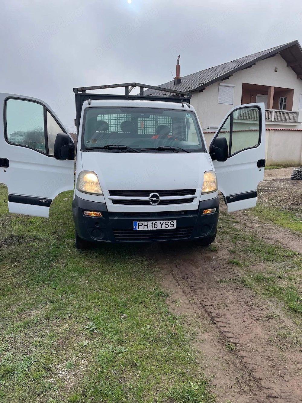 Vând Opel Movano 2.5 CDTI Pick-up 