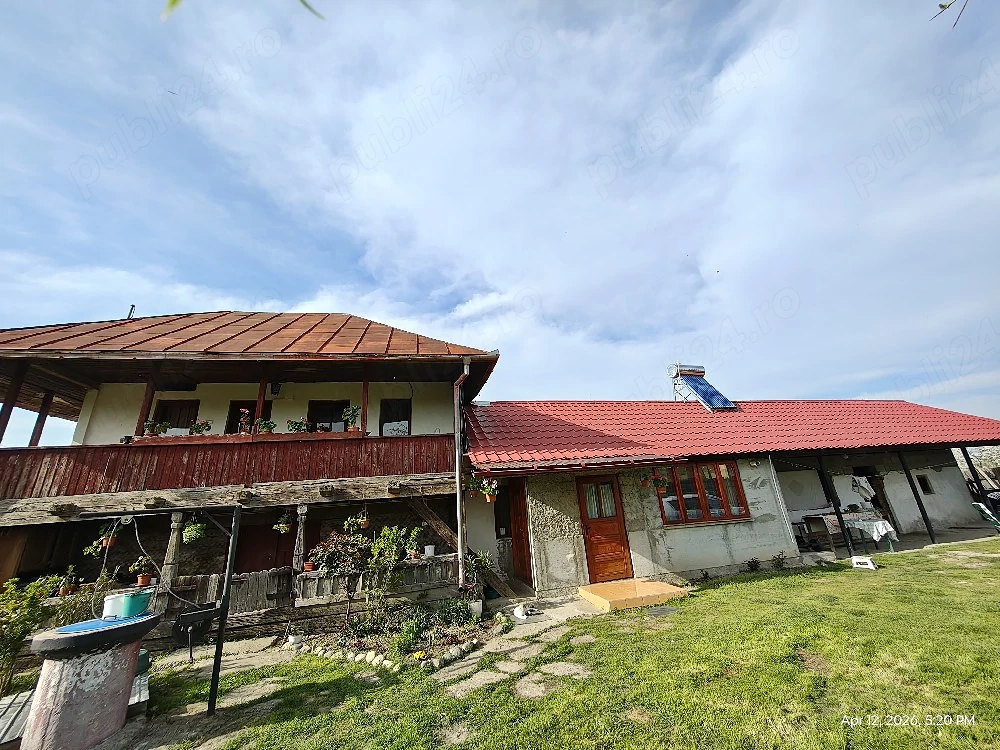 Casa Bătrânească - 3 camere 