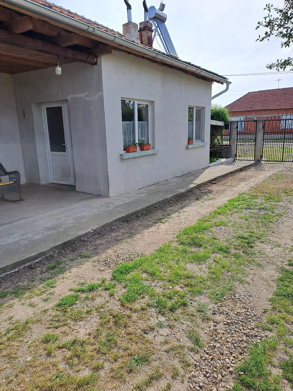  vand casa cu gradina mare 