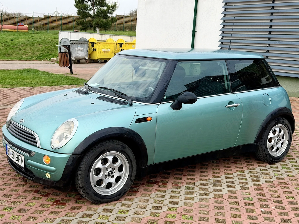 Mini One 1.6 benzină, cutie manuală